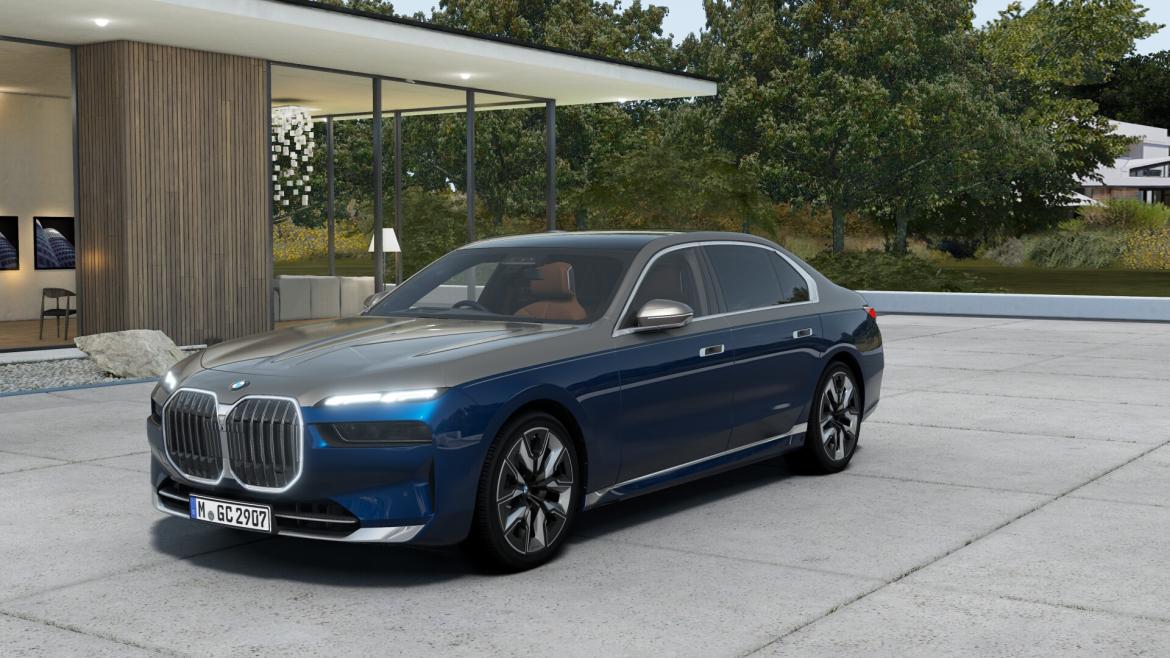 740i